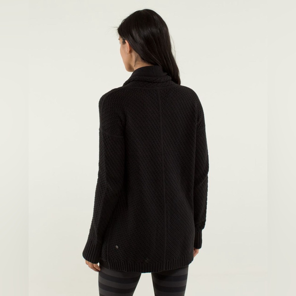 Lululemon Post Practice Cardi Oversized Shawl Cardigan Estimated Size L (10-12) - Picture 2 of 6